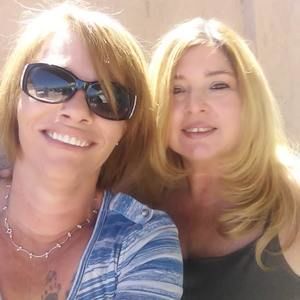 Meet your Posher, Dana